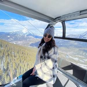 Meet your Posher, Sara